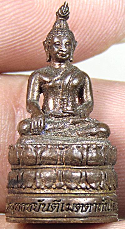 ๒๐ รูปหล่อพระพุทธชยันตีทันใจ วัดเทพอุปการาม