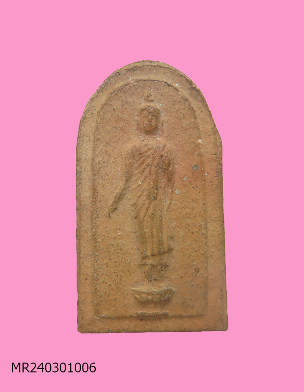 พระลีลา เนื้อดิน