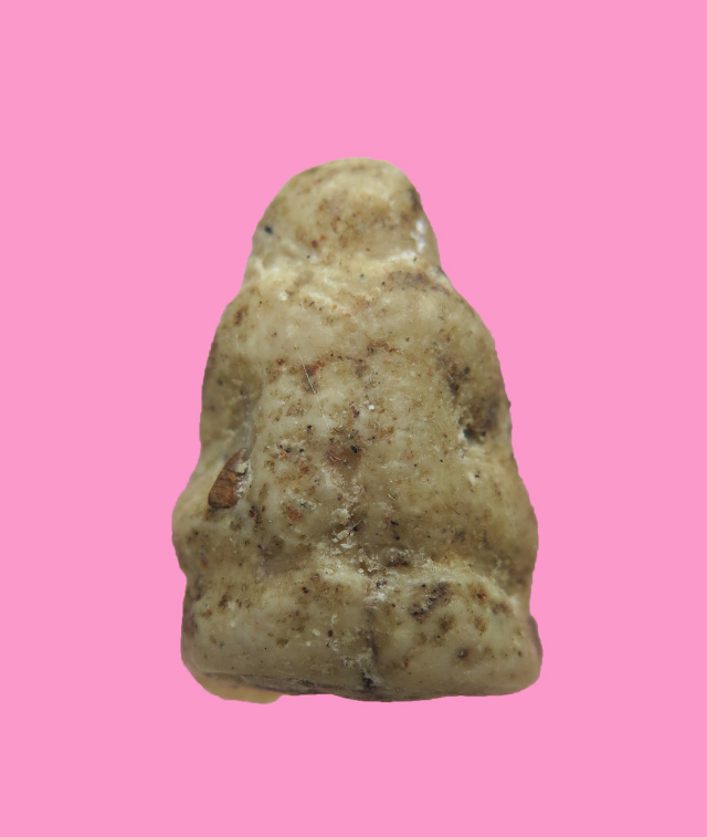 พระปิดตานั่งยอง เนื้อผงน้ำมัน