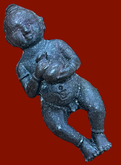 กุมารหลวงพ่อกวย วัดโฆสิตาราม จ.ชัยนาท ปี2521 เนื้อตะกั่วอาบทองแดง