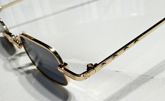 แว่นกันแดด BD ของแท้ สวยมาก ของใหม่ ลดพิเศษ