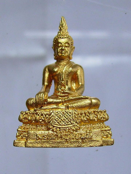 N พระศรีอุทัยมุณี วัดทัพคล้าย อุทัยธานี ปี ๒๕๔๖ สวยระดับประกวด มีกล่องเดิมให้ด้วยครับ