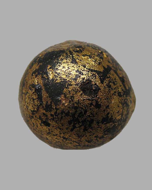 ลูกอมผงยาดำเจ็ดพญาช้างสาร หลวงพ่อดิ่ง วัดบางวัว จ.ฉะเชิงเทรา  