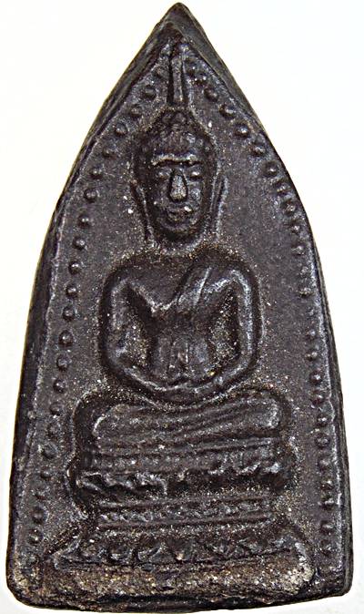 ๒๐ พระพุทธเนื้อผง ข้างเม็ด