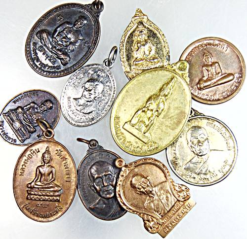 ๒๐ จัดชุดโปรฯ ๑๐ เหรียญครับ