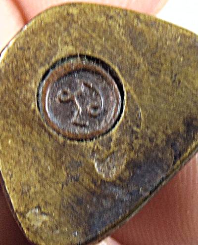 รูปหล่อหลวงพ่อทองสุข วัดสพานสูง