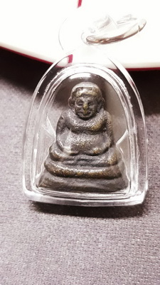 พระสังกัจจายน์ เนื้อทองเหลืองรมดำปี2512 วัดสังกระจายน์ กรุงเทพฯ ตอกโค๊ตหอยสังข์ หลวงปู่โต๊ะปลุกเสก 