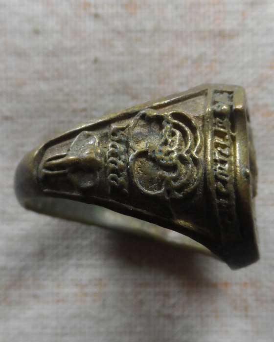 แหวนหลวงปู่ทวด (ไม่ทราบที่)