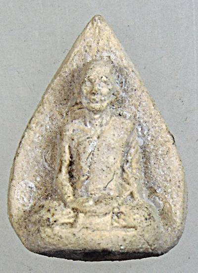 พระผงใบโพธิ์ท่านเจ้าคุณนร ฯ 