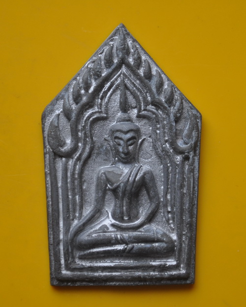 ขุนแผนแขนอ่อนรุ่นแรกเนื้อชินตะกั่ว หลวงปู่ชื้น วัดญาณเสน 