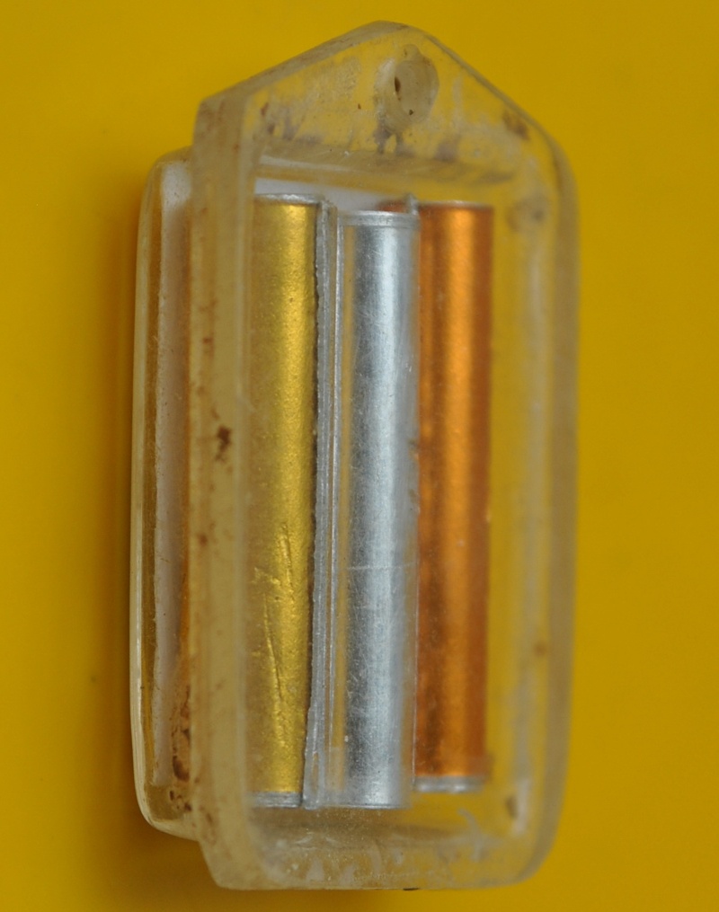 รูปถ่ายหลังตะกรุด หลวงพ่อเงิน วัดดอนยายหอม 