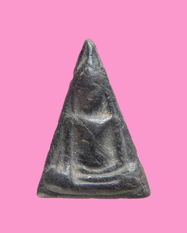 นางพญาหลังตะแกรง หลวงพ่อเทียม วัดกษัตราธิราช อยุธยา