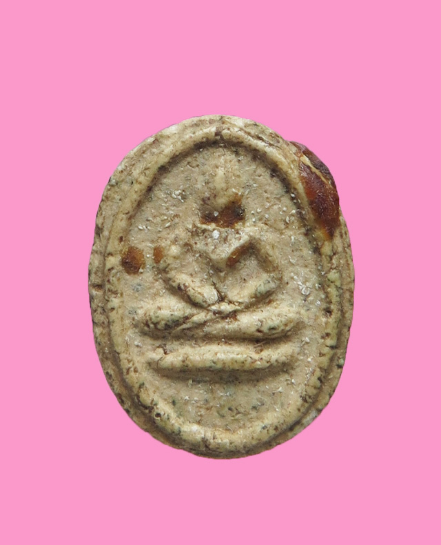 พระเม็ดข้าวเม่า พิมพ์แขนกาง เนื้อผง เก่า