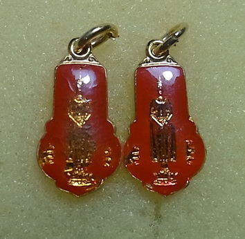 เหรียญวัดพระธาตุช่อแฮ จ.แพร่ 2องค์