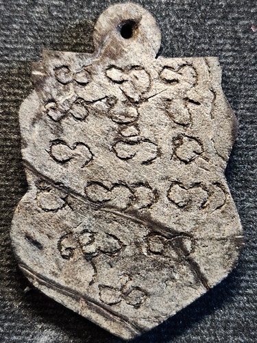 พระราหูกะลาแกะ 