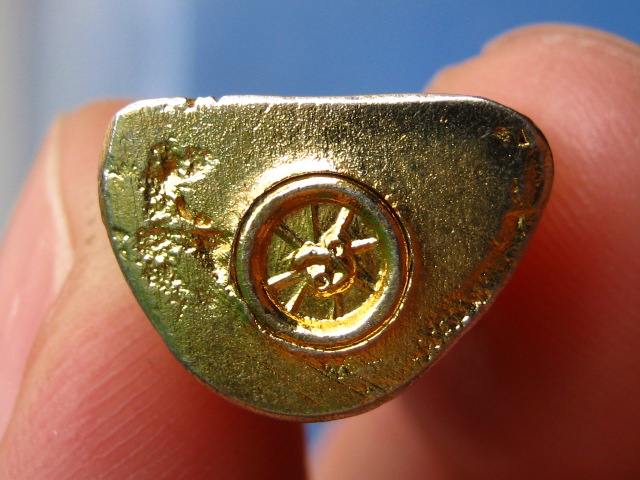 รูปหล่อ หลวงพ่อสาลี วัดสองพี่น้อง ปทุมธานี