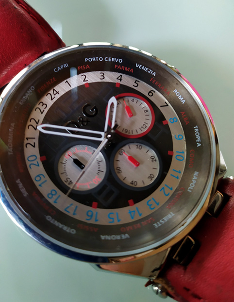 นาฬิกา DOLCE & GABBANA แบรนด์หรูดัง จากอิตาลี Unique Red Leather Men’s Watch หายาก