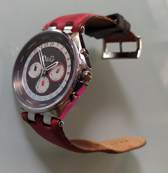 นาฬิกา DOLCE & GABBANA แบรนด์หรูดัง จากอิตาลี Unique Red Leather Men’s Watch หายาก