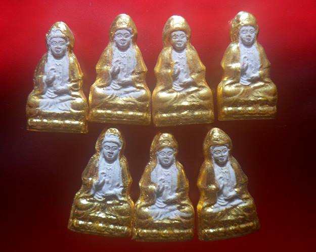 เจ้าแม่กวนอิมเนื้อผงปิดทอง วัดบวรนิเวศวิหาร สมเด็จพระญาณสังวร ทรงเมตตาอฐิษฐานจิต