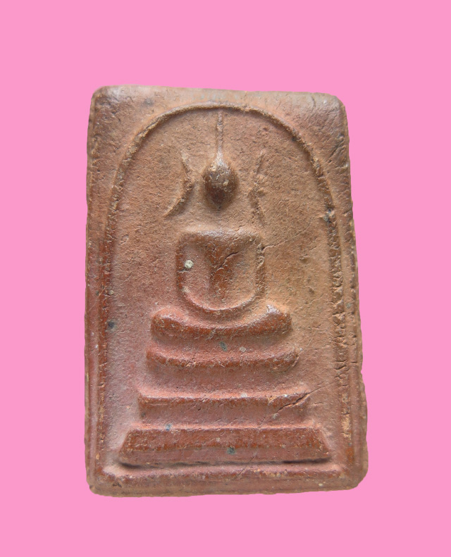 สมเด็จ หูบายศรี เนื้อดิน