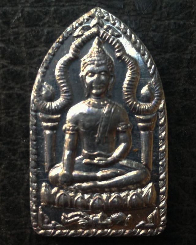 4.พระยอดขุนพลปั๊ม หลวงพ่อฑูรย์ วัดโพธินิมิตร เนื้อชินพิมพ์เล็ก พ.ศ. 2527