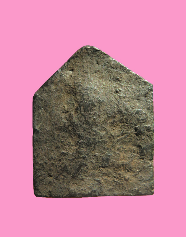 สมเด็จพระนเรศวรทรงช้าง เนื้อดิน ปี 2507 จัดสร้างโดย วัดพระศรีรัตนมหาธาตุ พิษณุโลก