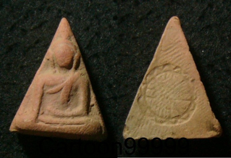 พระนางพญา อาจารย์ถนอม วัดนางพญา พิษณุโลก ปี ๑๔ พิมพ์เล็กครับ พิธีมหาพุทธาภิเษกครับ