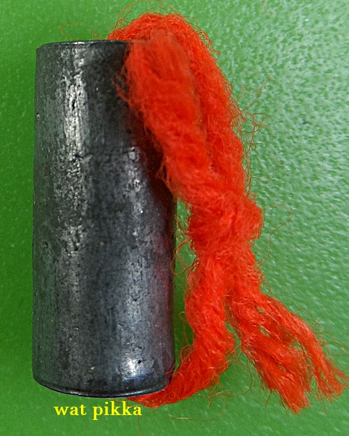 ตะกรุดลูกอมพระพิรุณแสนห่า หลวงปู่สิงห์ วัดบ้านขี้เหล็ก ศรีสะเกษ .B838.