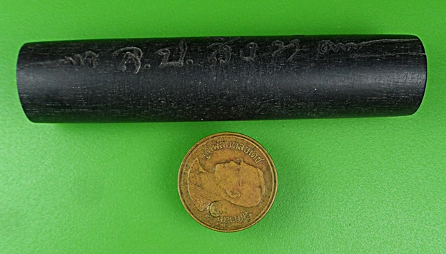 ตะกรุดพญางิ้วดำมหาอุด หลวงปู่สิงห์ วัดบ้านขี้เหล็ก ศรีสะเกษ .B853.