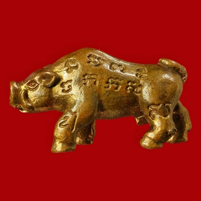 หมูเจ้าทรัพย์หลวงพ่อโฉม วัดตำหนัก ปทุมธานี