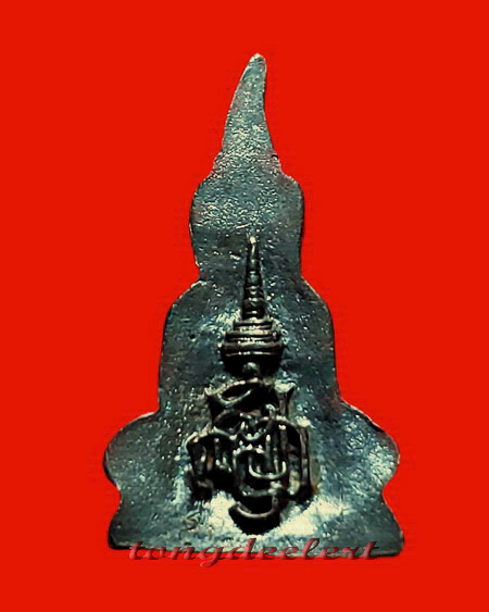 พระกริ่งท่ากระดาน ญสส. สมเด็จพระญาณสังวร ปี 2536 เนื้อนวโลหะ สวยมากค่ะ