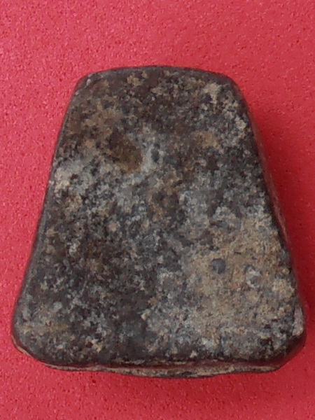 พระปิดตา เนื้อชินตะกั่ว