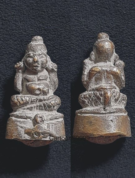 รูปหล่อกุมารทอง อาจารย์เจ๊ก วัดเขาแดงตก พัทลุงครับ ก้นอุดมหาว่านครับ สวย เดิม น่ารักๆ ครับผม