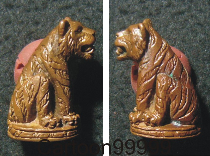 เสือมหาลาภ หลวงพ่อเพี้ยน วัดเกริ่นกฐิน ลพบุรีครับผม ก้นจารมือครับ   