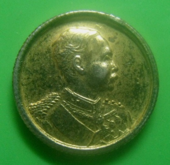 **เบา​ๆ​**เหรียญ ร.๕  หลังตอกอิติปิโส ออกวัดโพธิ์ทอง อ.วราห์  หลวงพ่อคูณร่วมปลุกเสก**กะไหล่ทอง สวยๆ