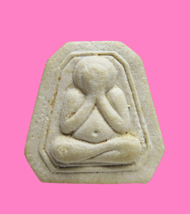 พระปิดตา เนื้อผงน้ำมัน เก่ามาก