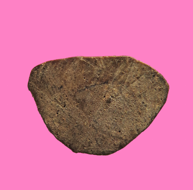 พระปิดตา ไม้แกะ ครับ