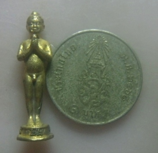 **เบาๆ**รูปหล่อลอยองค์ไอ้ไข่ วัดสระสี่มุม รุ่น อริยทรัพย์ เนื้อโลหะผสม จ.นครศรี ปี ๒๕๖๒**มีโค้ด สวยๆ