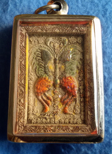 เทพภมรจำแลง หลังเทพสาริกาคู่ ครูบากฤษณะ อินทวัณโณ วัดป่ามหาวัน จ. นครราชสีมา