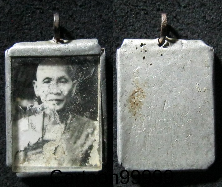 ล็อกเก็ตกรอบอลูมิเนียม ครูบาศรีวิชัย วัดบ้านปาง ลำพูนครับ หายากครับ สวยๆ ครับผม