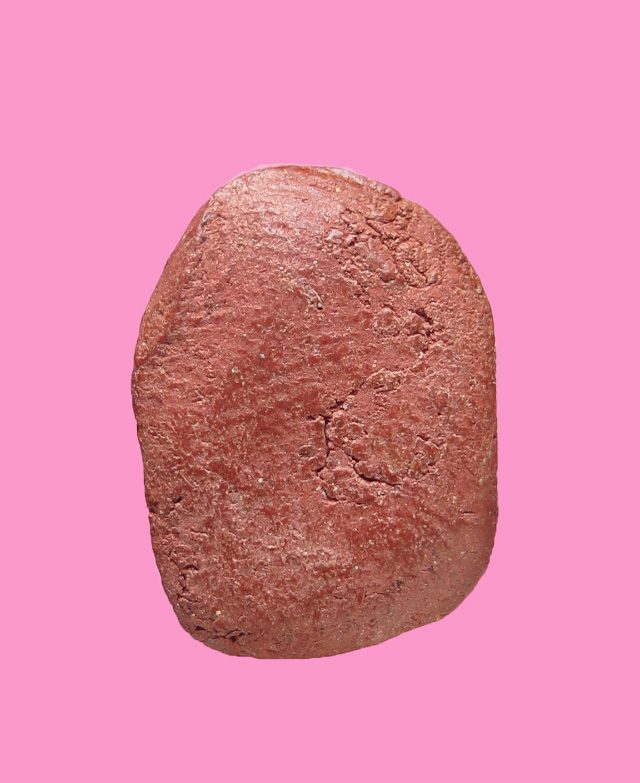 พระปิดตา เม็ดบัว เนื้อผง