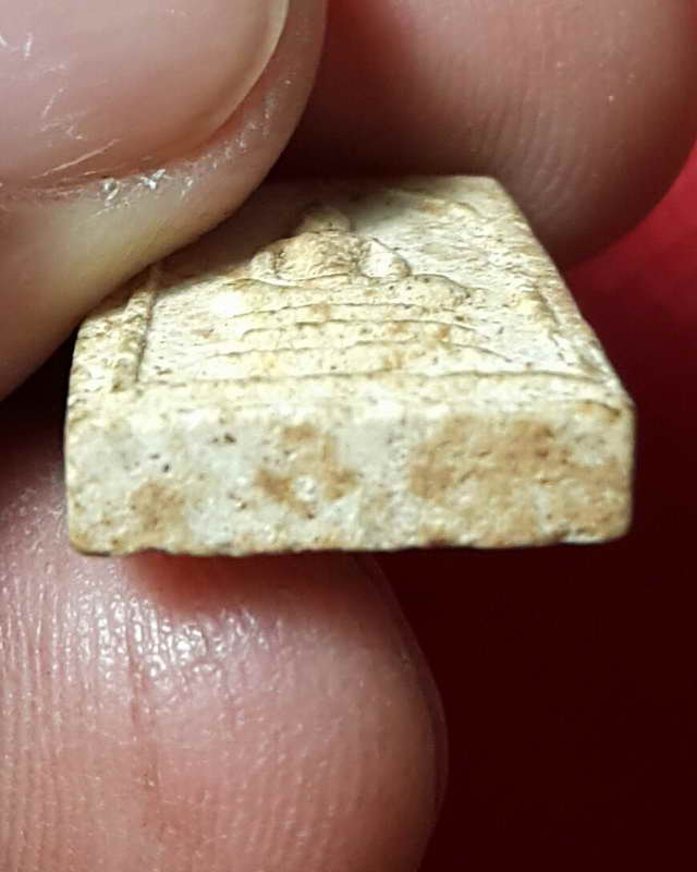 สมเด็จพิมพ์คะแนน หลวงพ่อมุ่ย วัดดอนไร่ สุพรรณบุรี รุ่น 2 ปี 2532