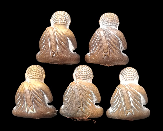 เคาะแรกแดง..พระปิดตาสิริคุตโต ๒๕๖๖..เนื้อชนวน รวม ๕ องค์..ลป.อุดมทรัพย์ วัดเวฬุวันฯ ศรีสะเกษ