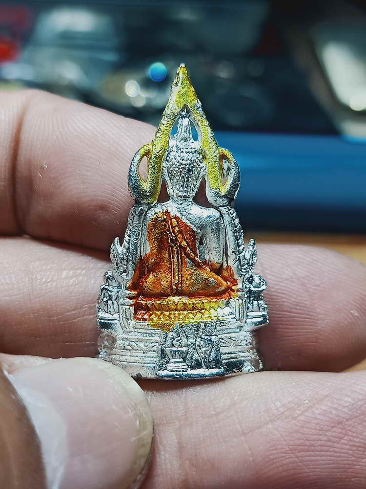 4-121 รูปหล่อพระพุทธชินราช รวยพันล้าน หลวงปู่หมุน วัดบ้านจาน งาน 3K กล่องเดิม ต่ำจอง