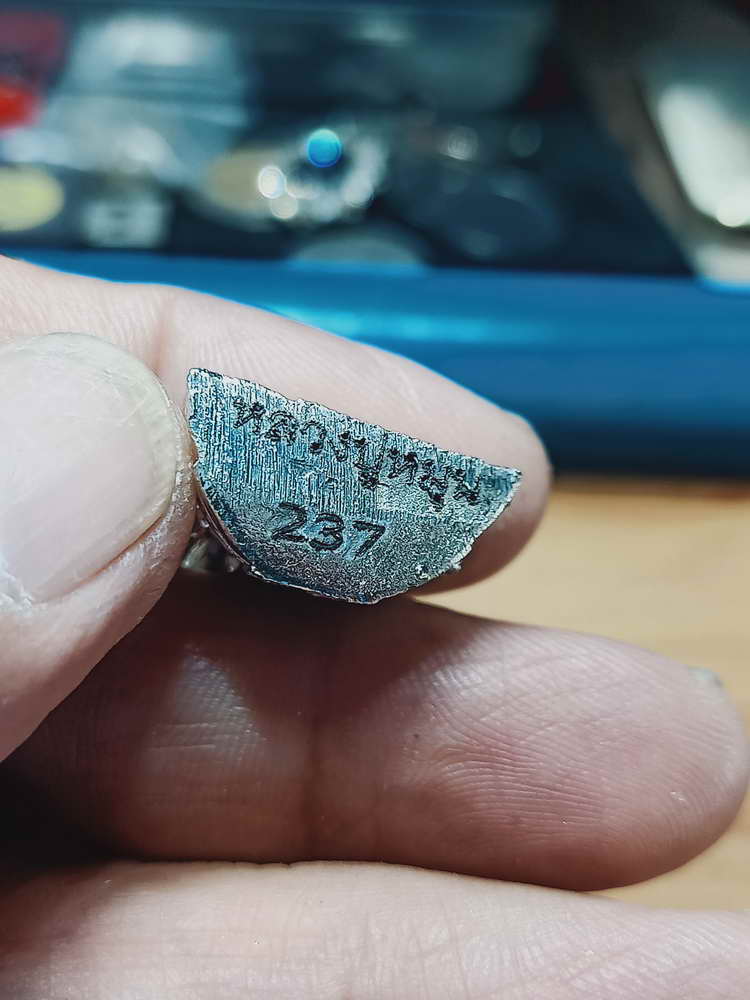 4-121 รูปหล่อพระพุทธชินราช รวยพันล้าน หลวงปู่หมุน วัดบ้านจาน งาน 3K กล่องเดิม ต่ำจอง