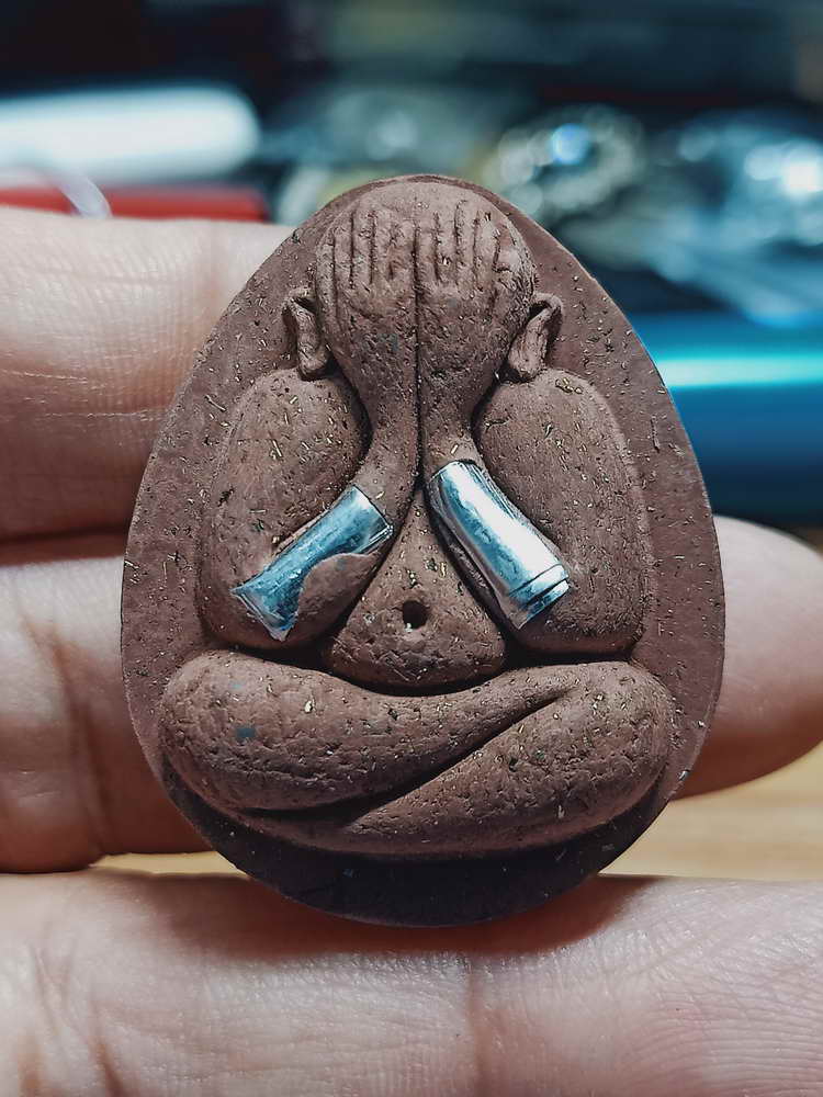 4-321 พระปิดตาจัมโบ้ ปลดหนี้ 168 หลวงปู่หมุน ฐิตสีโล วัดบ้านจาน จ.ศรีสะเกษ 2566 เลข 1134 กล่องเดิม