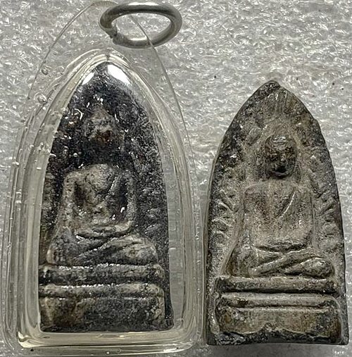 พระรอดจงอางศึก รุ่นแรก ปี2514 เนื้อใบลาน หลวงพ่อแพ วัดพิกุลทอง สิงห์บุรี