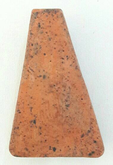 พระผงสุพรรณ สร้างโดยชมรมฟุตบอลสุพรรณบุรี 5 สิงหาคม 2555 พร้อมกล่องเดิม เคาะเดียว(3)