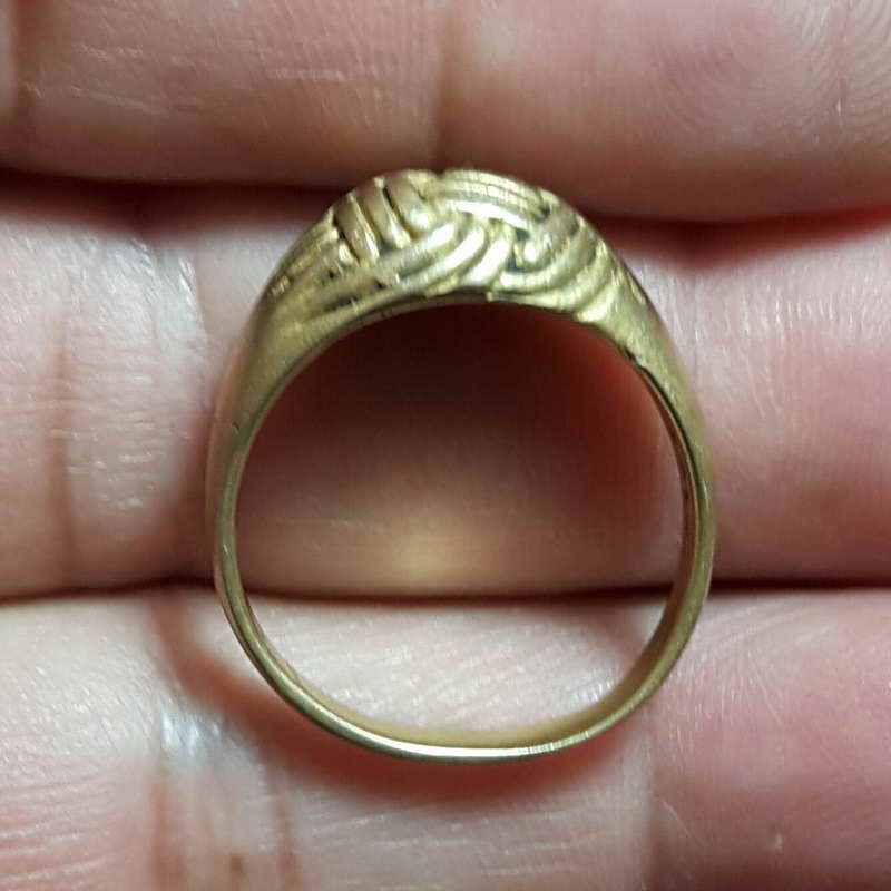 แหวนตะกร้อ (พิรอดกลับร้ายกลายเป็นดี) หลวงพ่อขวัญ ปวโร วัดบ้านไร่ จ.พิจิตร ท้องวงเบอร์ 59