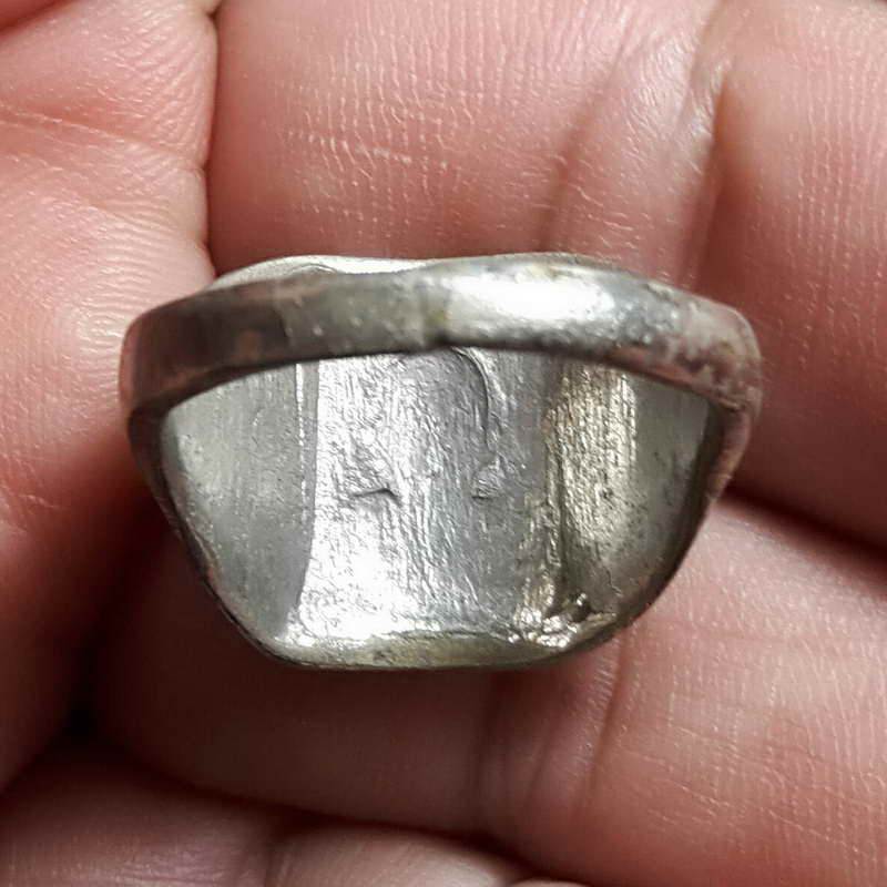 แหวนครูบาวังวัดบ้านเด่น จังหวัดตาก ท้องวงเบอร์ 62